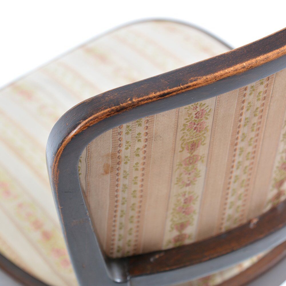 Original dining chair by Thonet in original vintage fabric, 1940