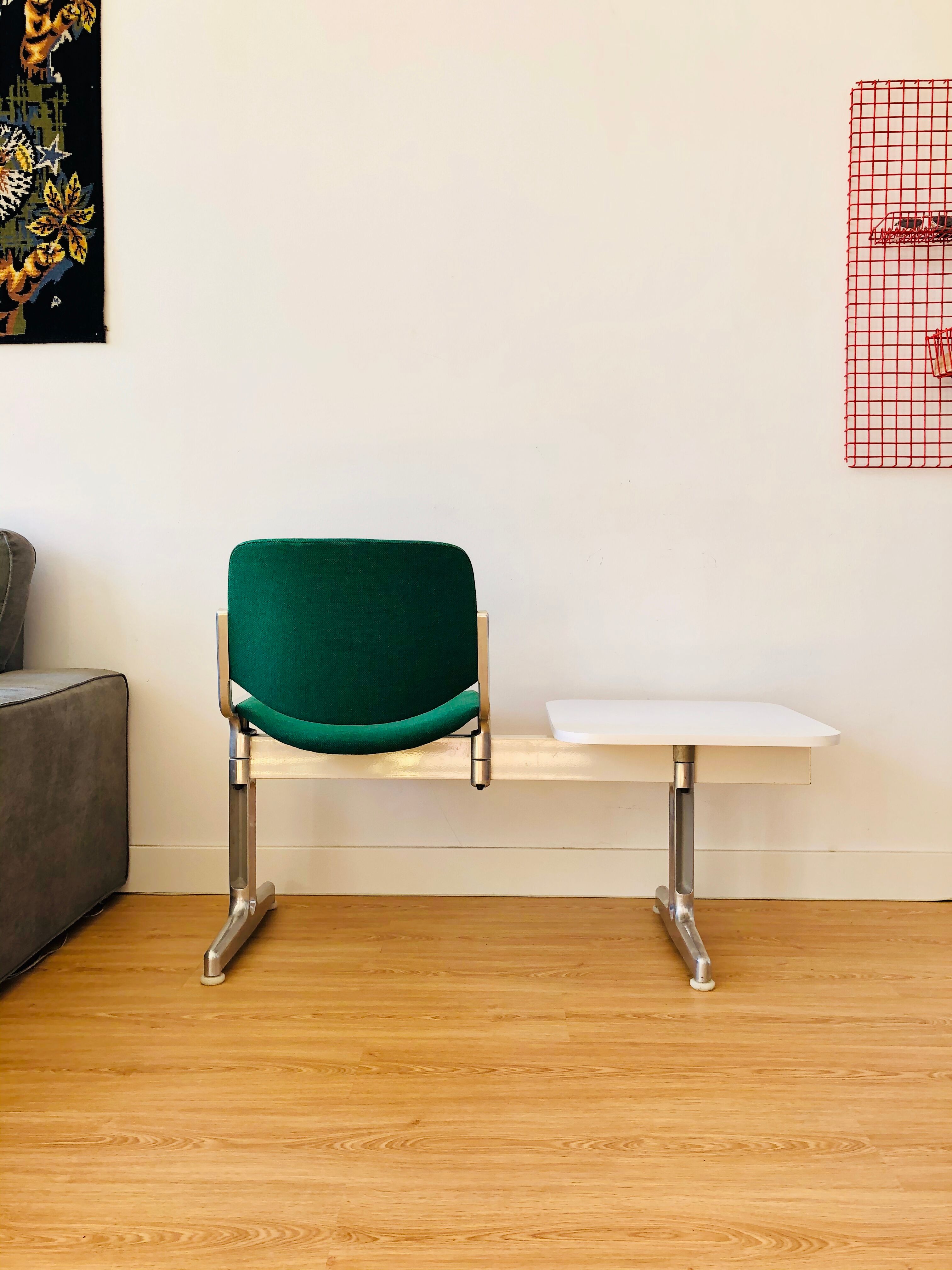 Fauteuil et tablette Castelli Anonima Giancarlo Piretti