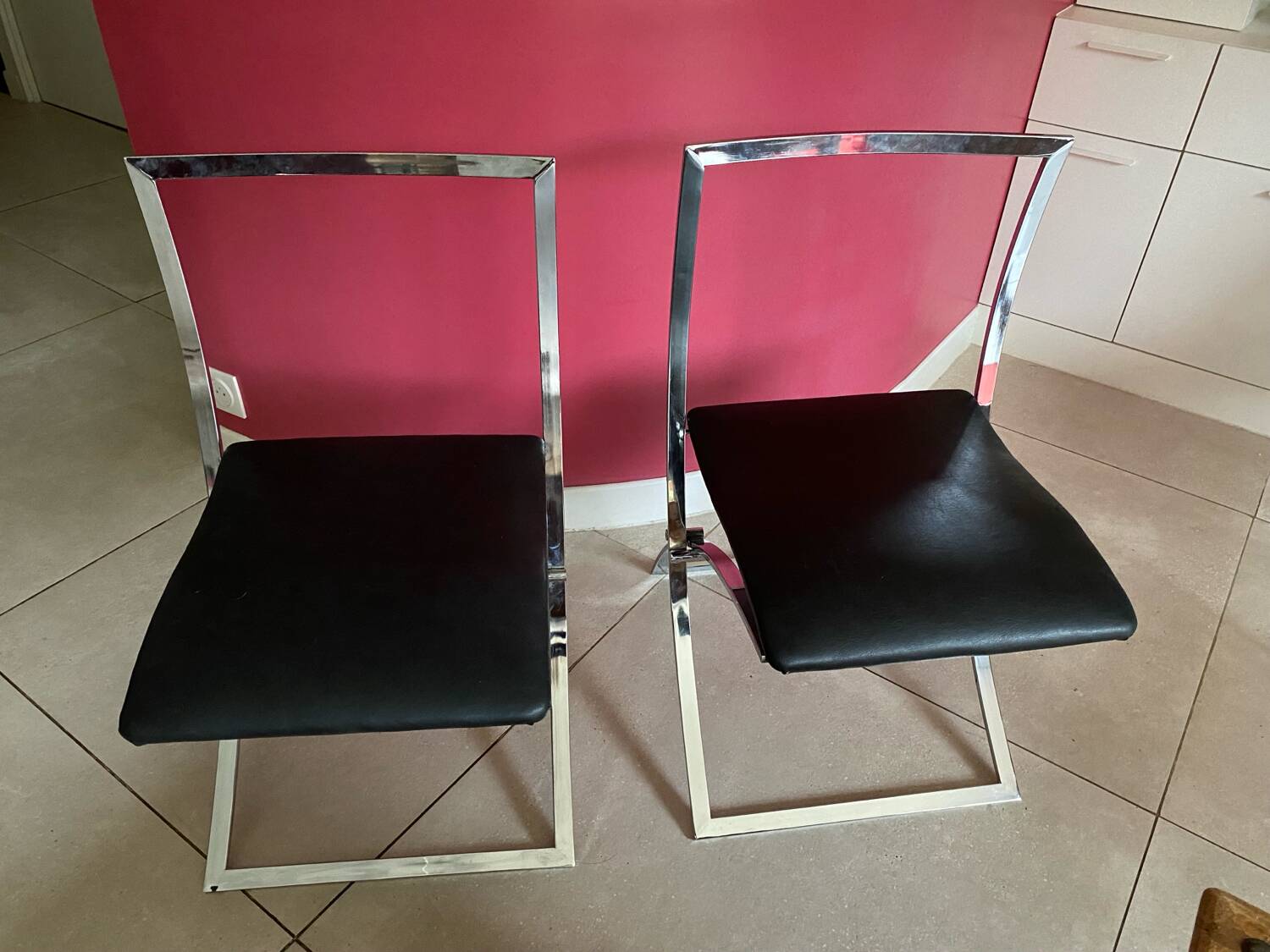 Pair of "Luisa" chairs by Marcello Cuneo for Mobel Italia 70's