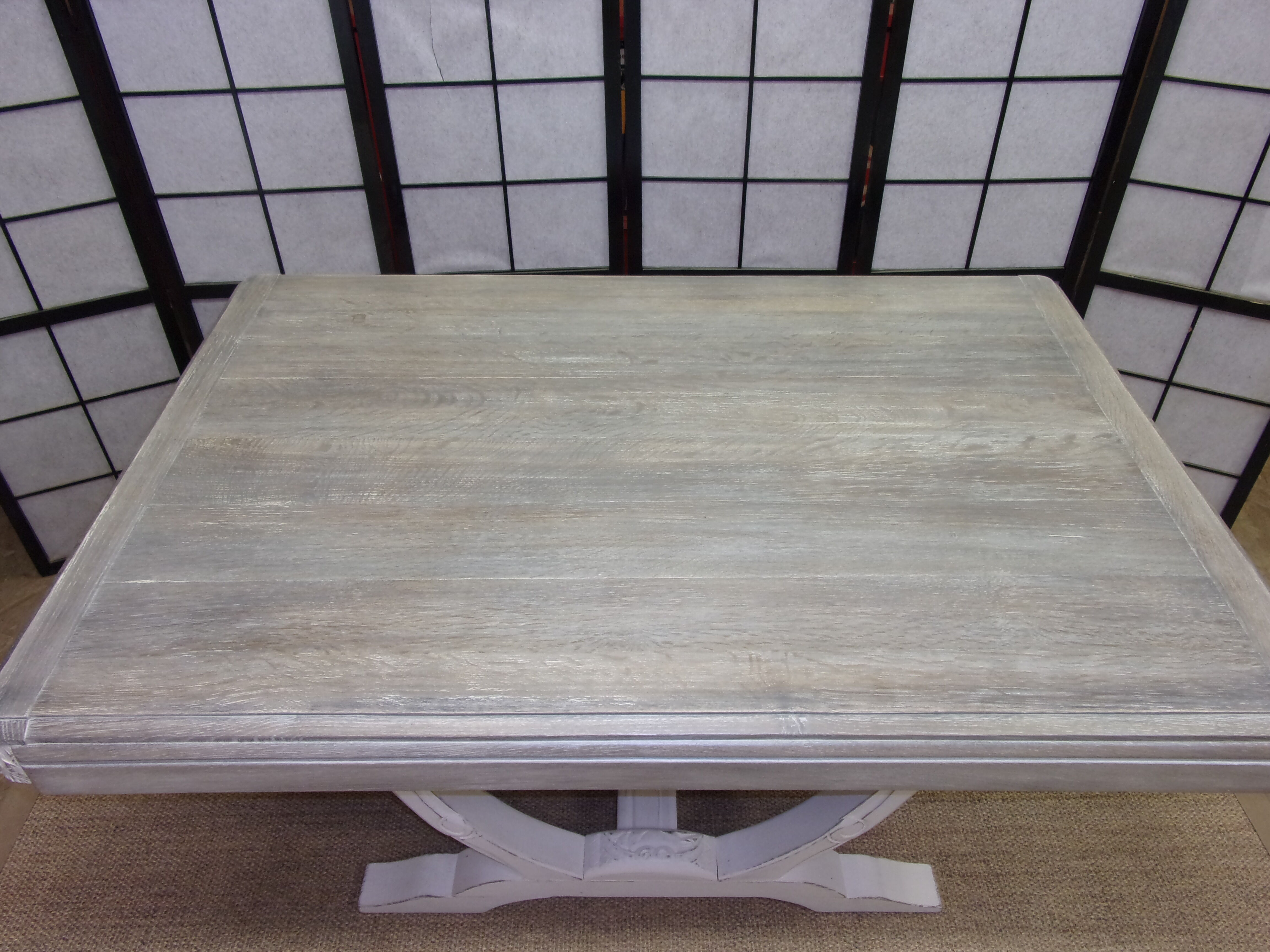 Art-deco table solid oak patina with lime
