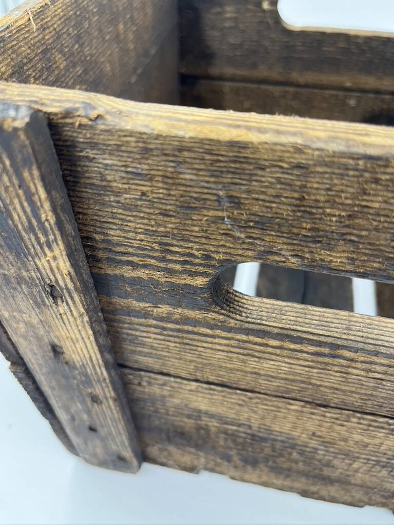 Kronembourg wooden locker