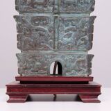 Grande lampe de table Pagode orientale en bronze avec abat-jour 1960