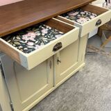 Chic country-style buffet with 2 doors