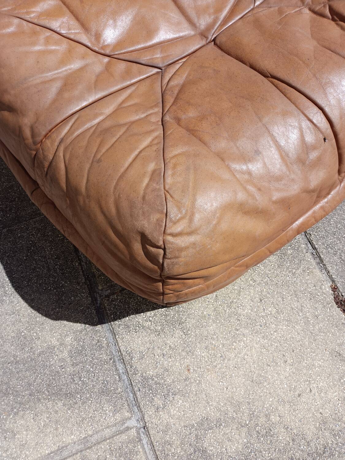 Vintage leather pouf