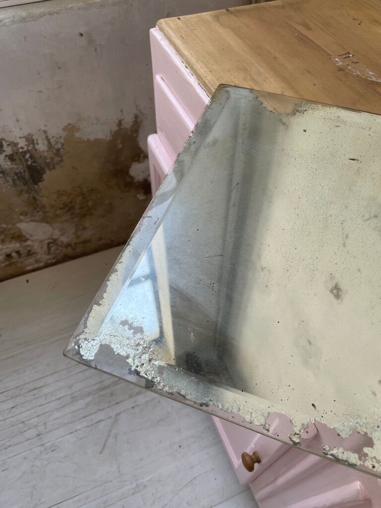 Very stung old bevelled mirror 39x60cm