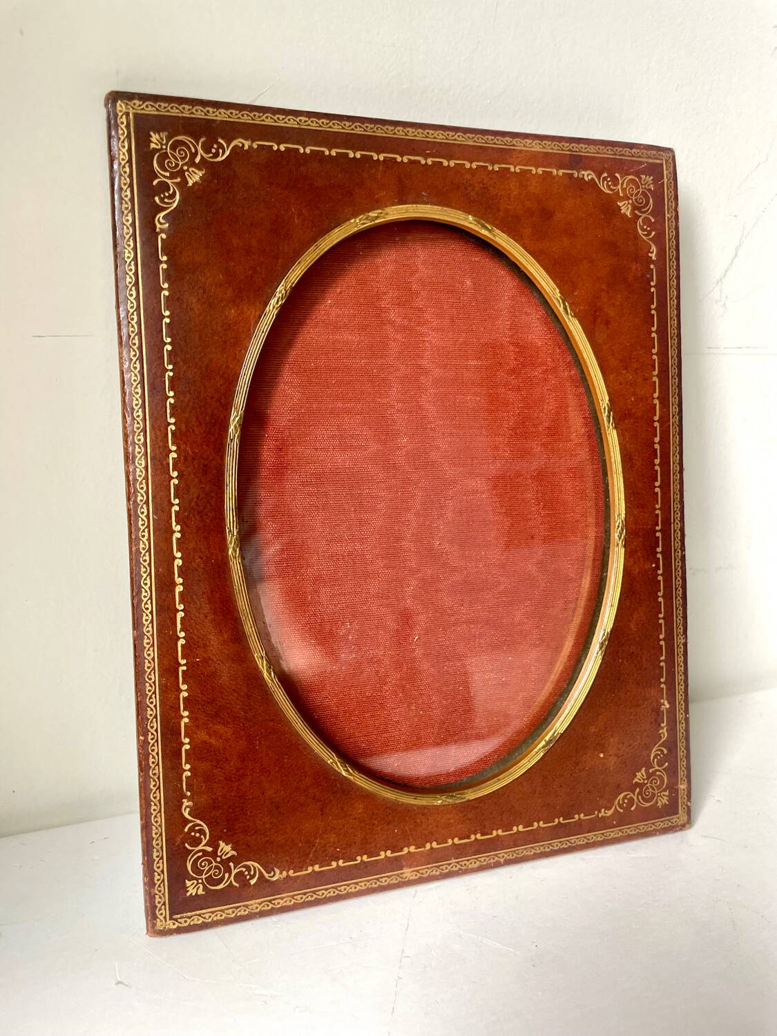 Antique leather with gilding frame measurements 18 cm x 14 cm