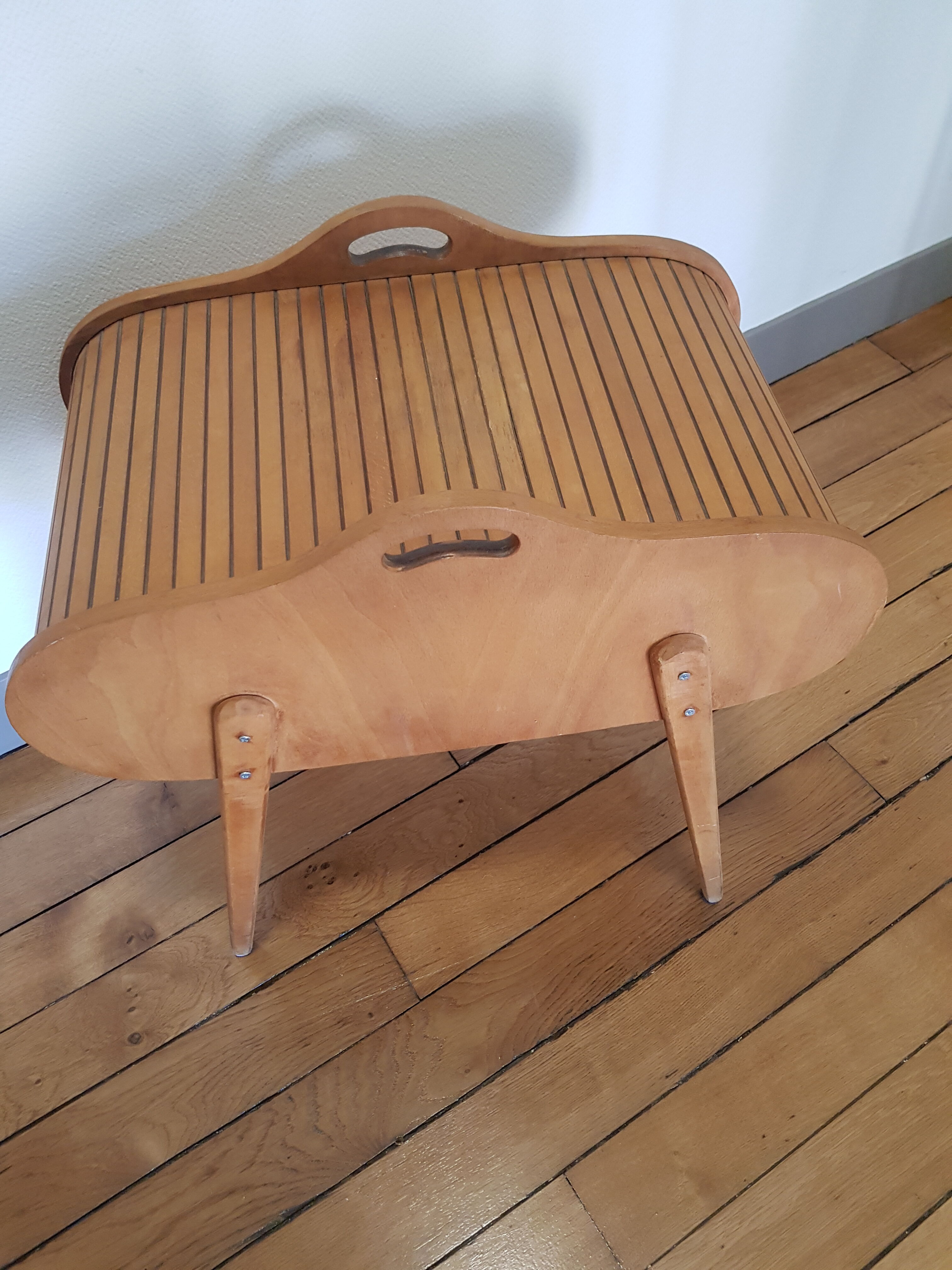 Worker/sewing box year 50