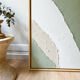 Tableau relief beige, blanc, vert sauge