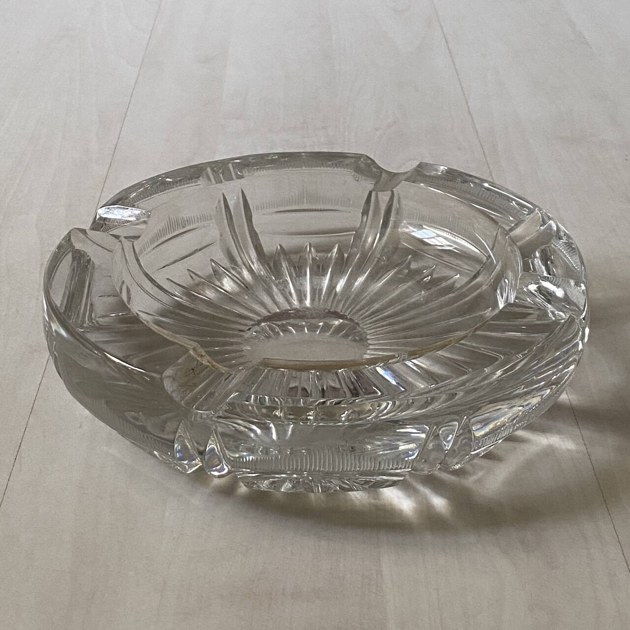 Ashtray or crystal catchall