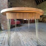 Table in formica eiffel legs
