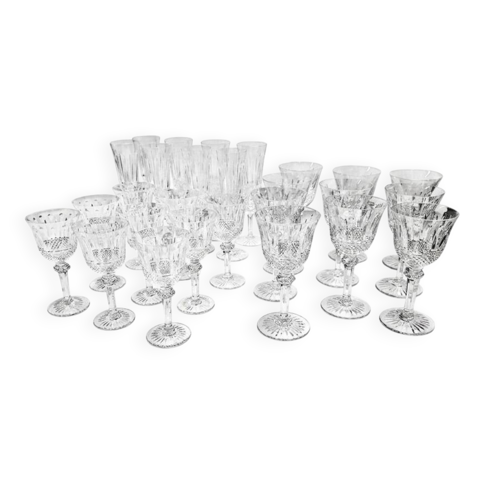 Service de 27 verres en cristal de Saint-Louis — Modèle Trianon