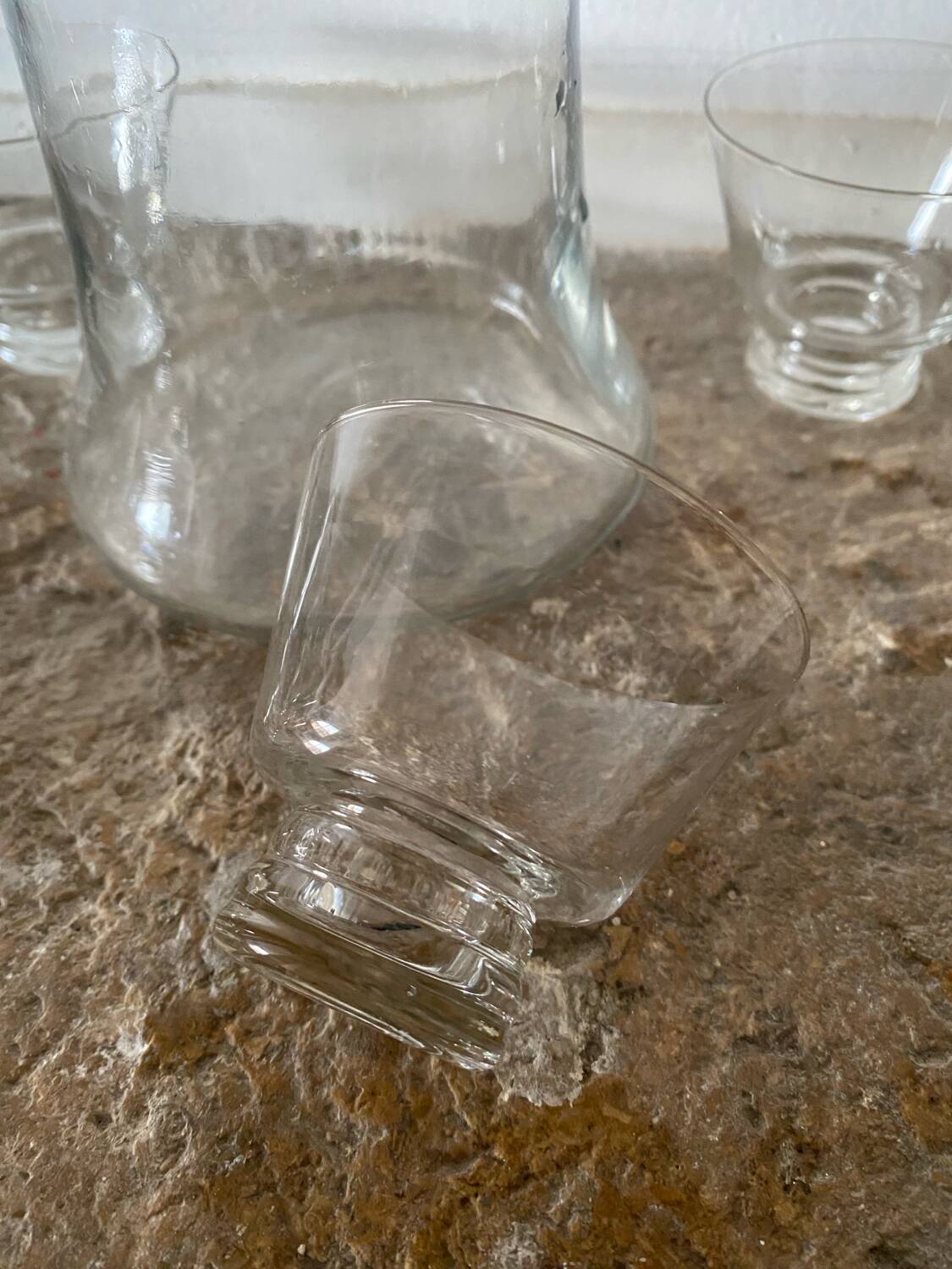 Decanter and glasses for whisky, wine, water, and liqueurs