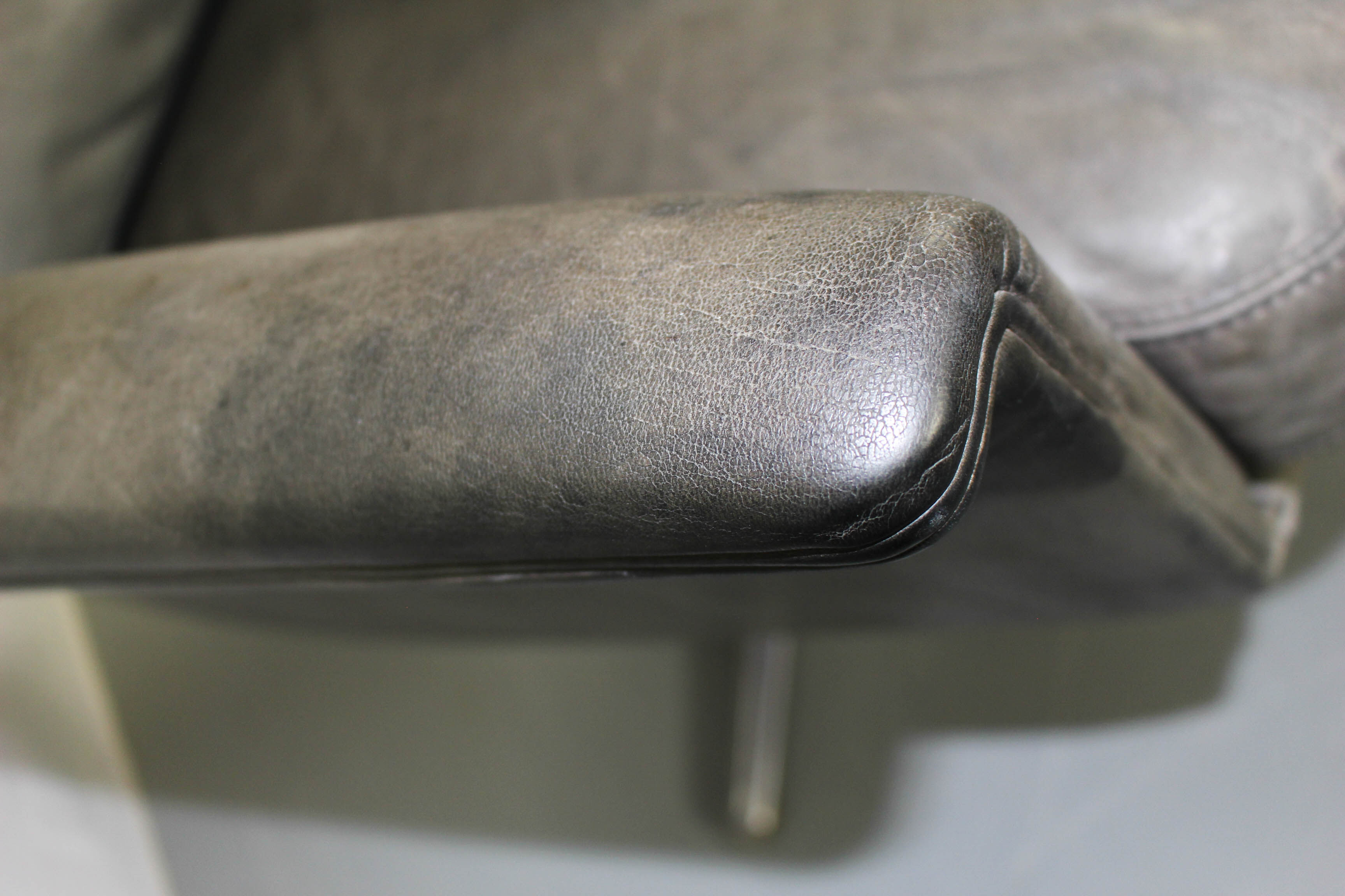 Sedia Swivel Highback Chair with matching ottoman by Horst Brüning for Cor, 1960s – Grey Leather