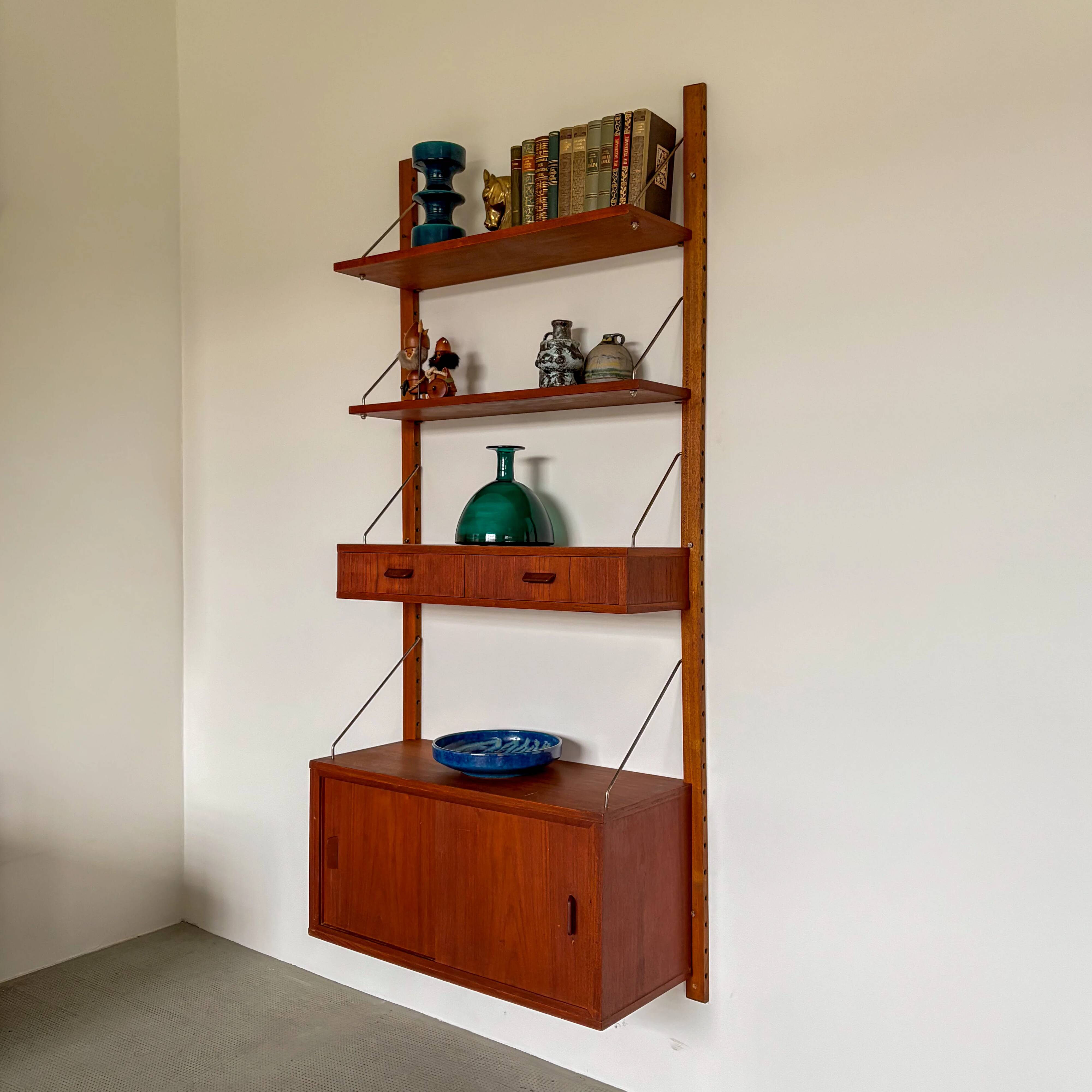Danish wall shelf with one bay