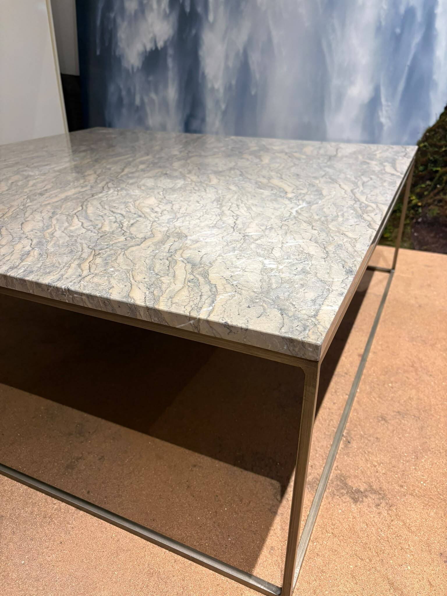 AMPM marble coffee table