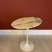 Eero Saarinen marble side table for Knoll International 1970s