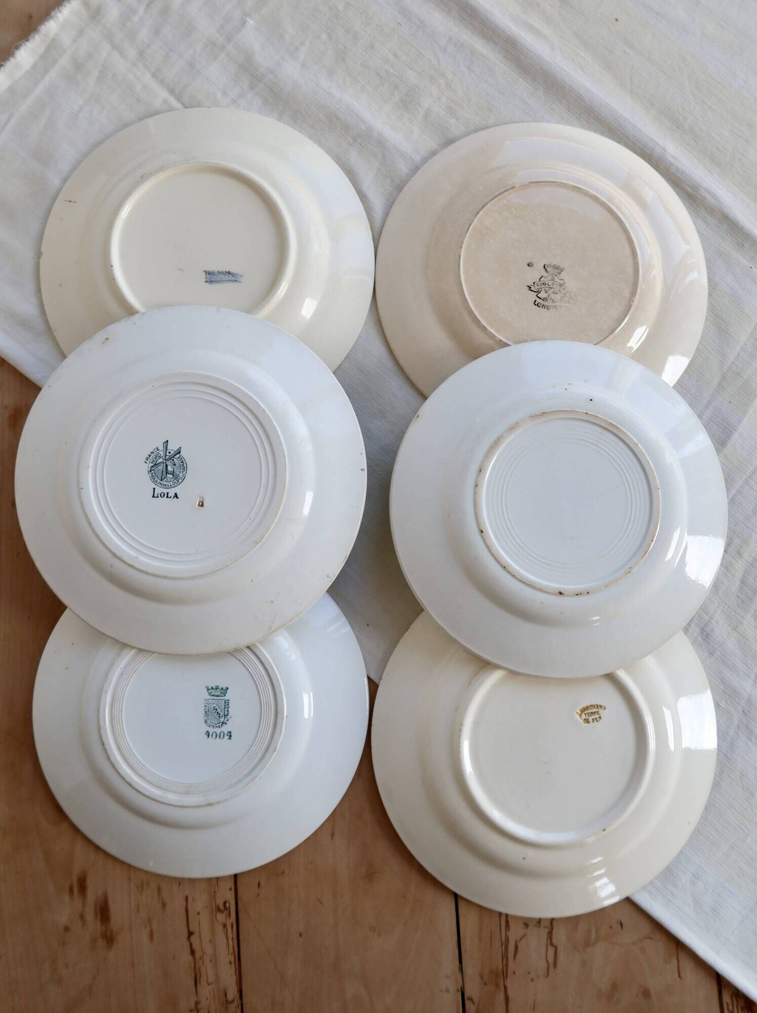 6 mismatched vintage ironstone plates – Green and blue patterns