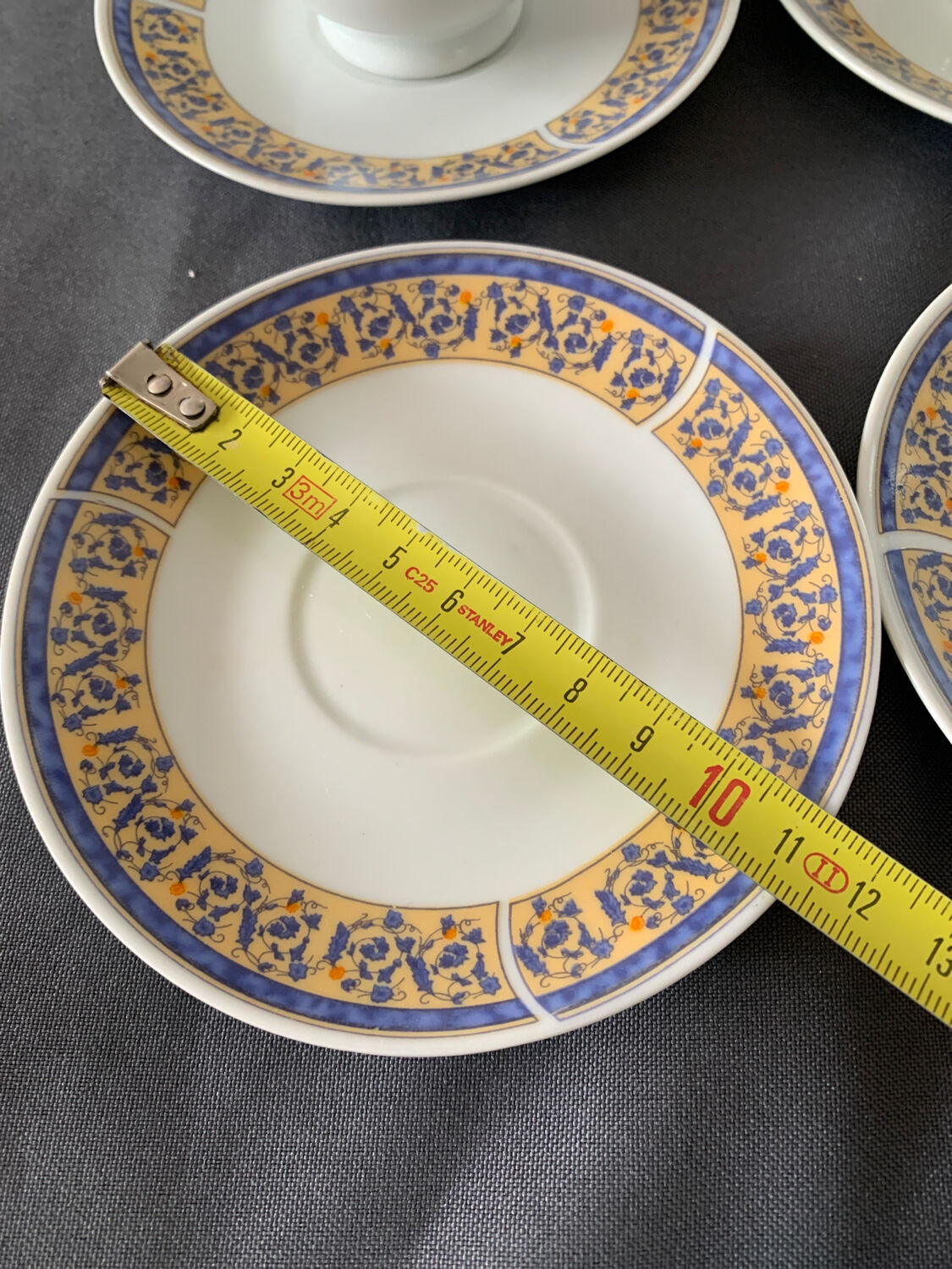 Service à café 4 tasses et sous tasses + sucrier