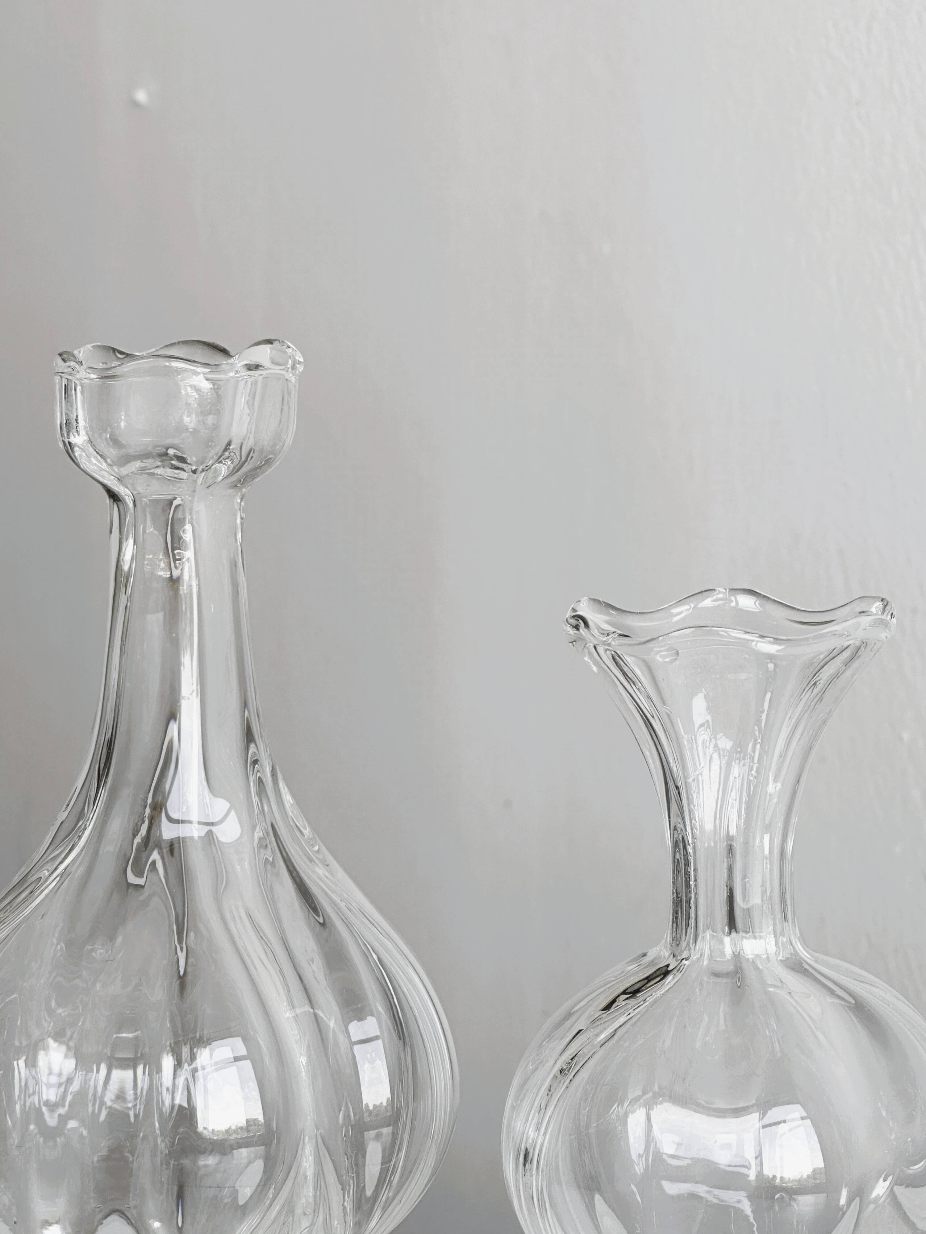 3 vases en verre épais et transparent