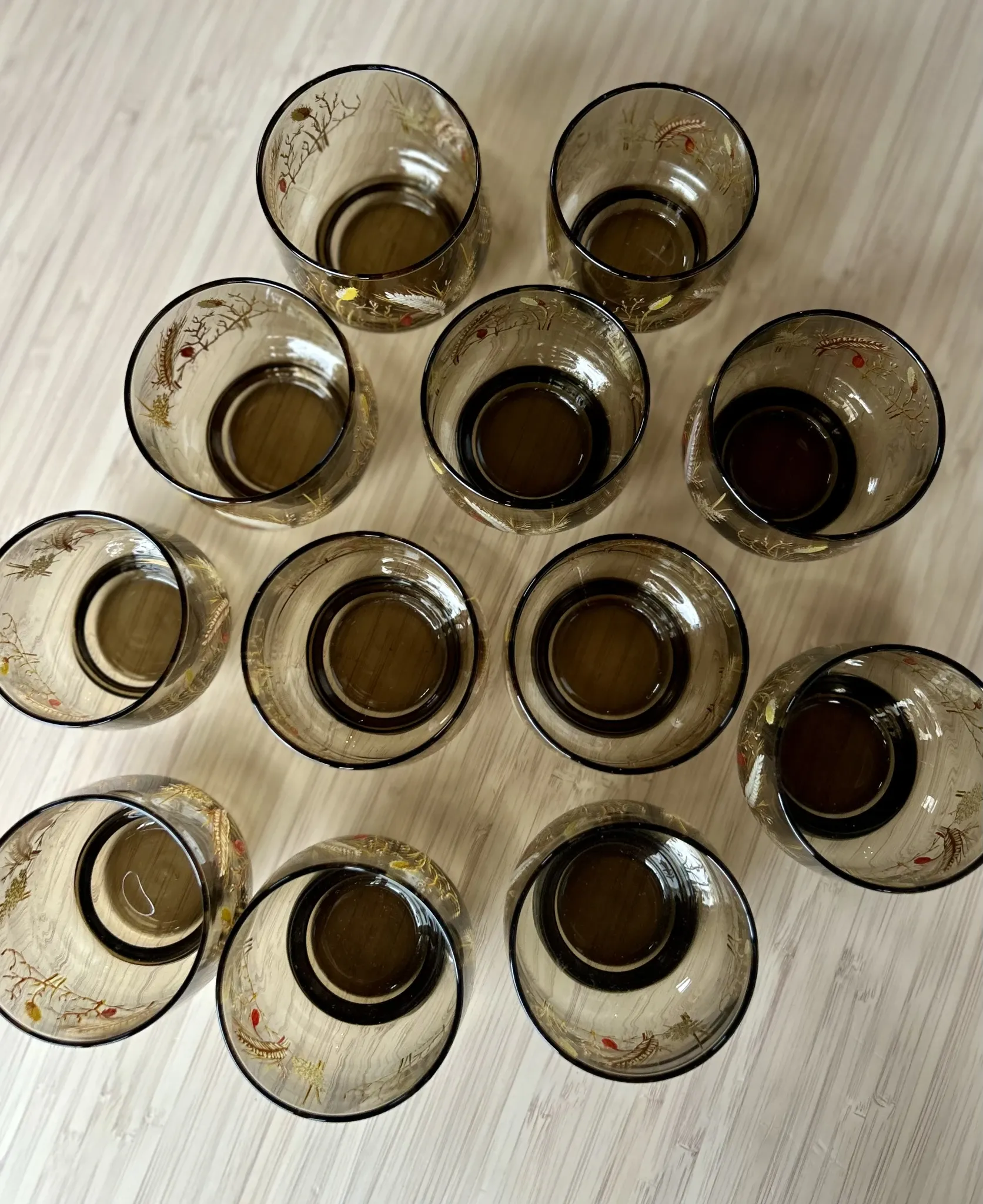 Large vintage orangeade service with smoky glass, country decor from the 70s - 14 pieces.