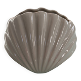 Shell vase