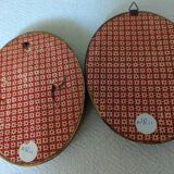 2 miniature paintings in golden frames