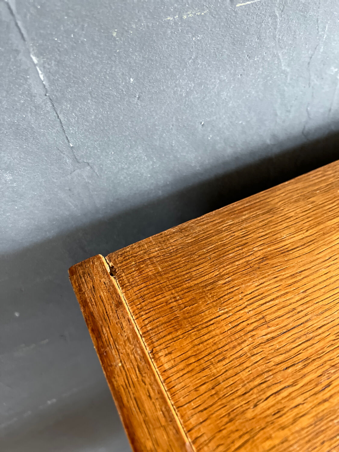 Vintage chest of drawers