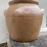 Brown stoneware jar pot