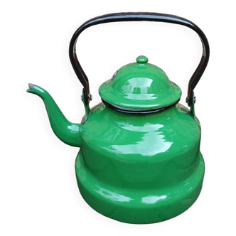 Enameled sheet metal teapot