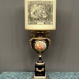 Limoges. Grande lampe de table.