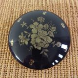 Porcelain box