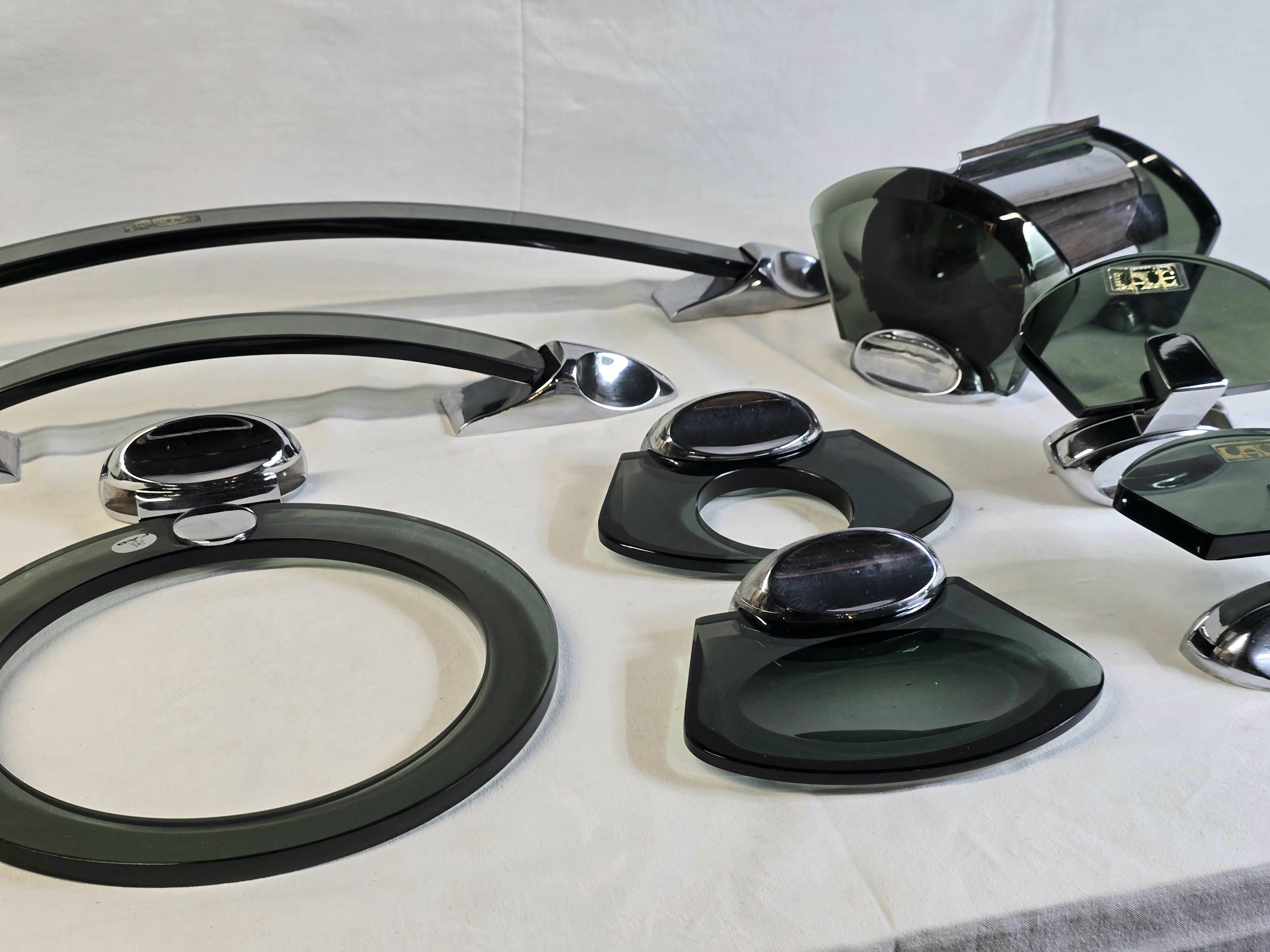 Ensemble de 8 accessoires de salle de bain vintage, esprit de Fontana Arte