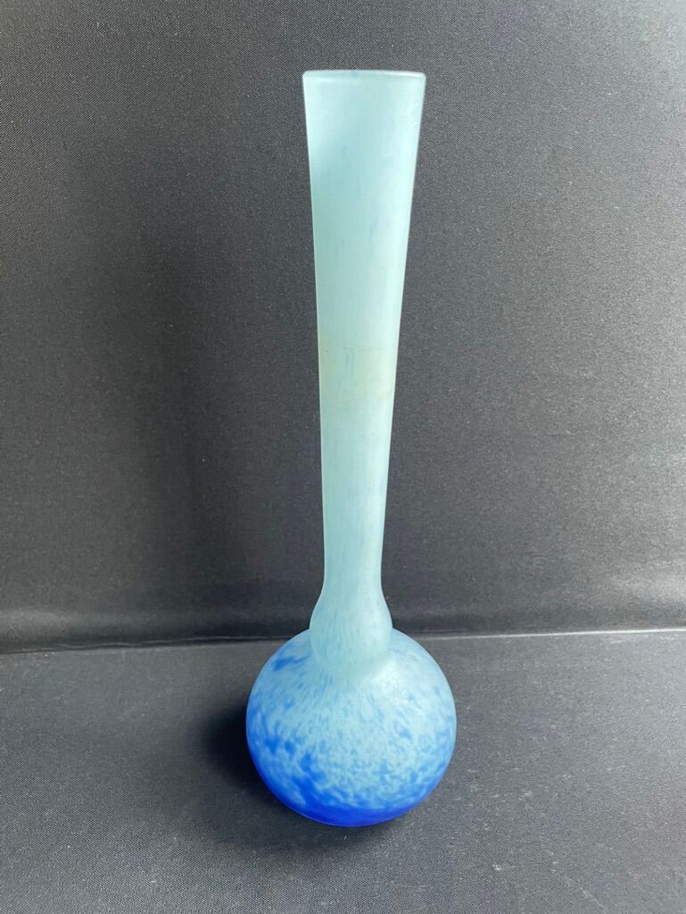 Soliflore vase – Marble glass – Daum or Delatte