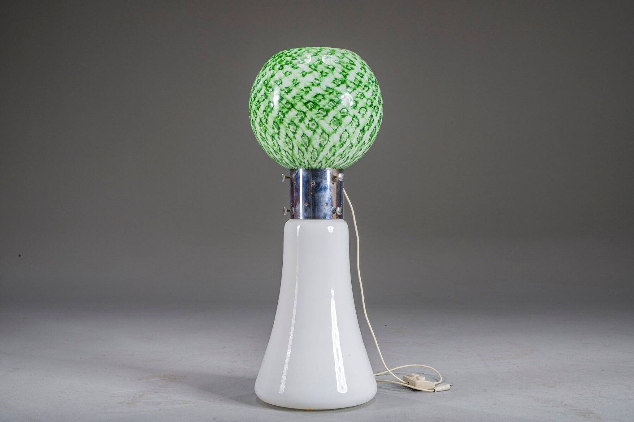 Murano floor lamp in green glitter glass attributed to Mazzega, 1960s