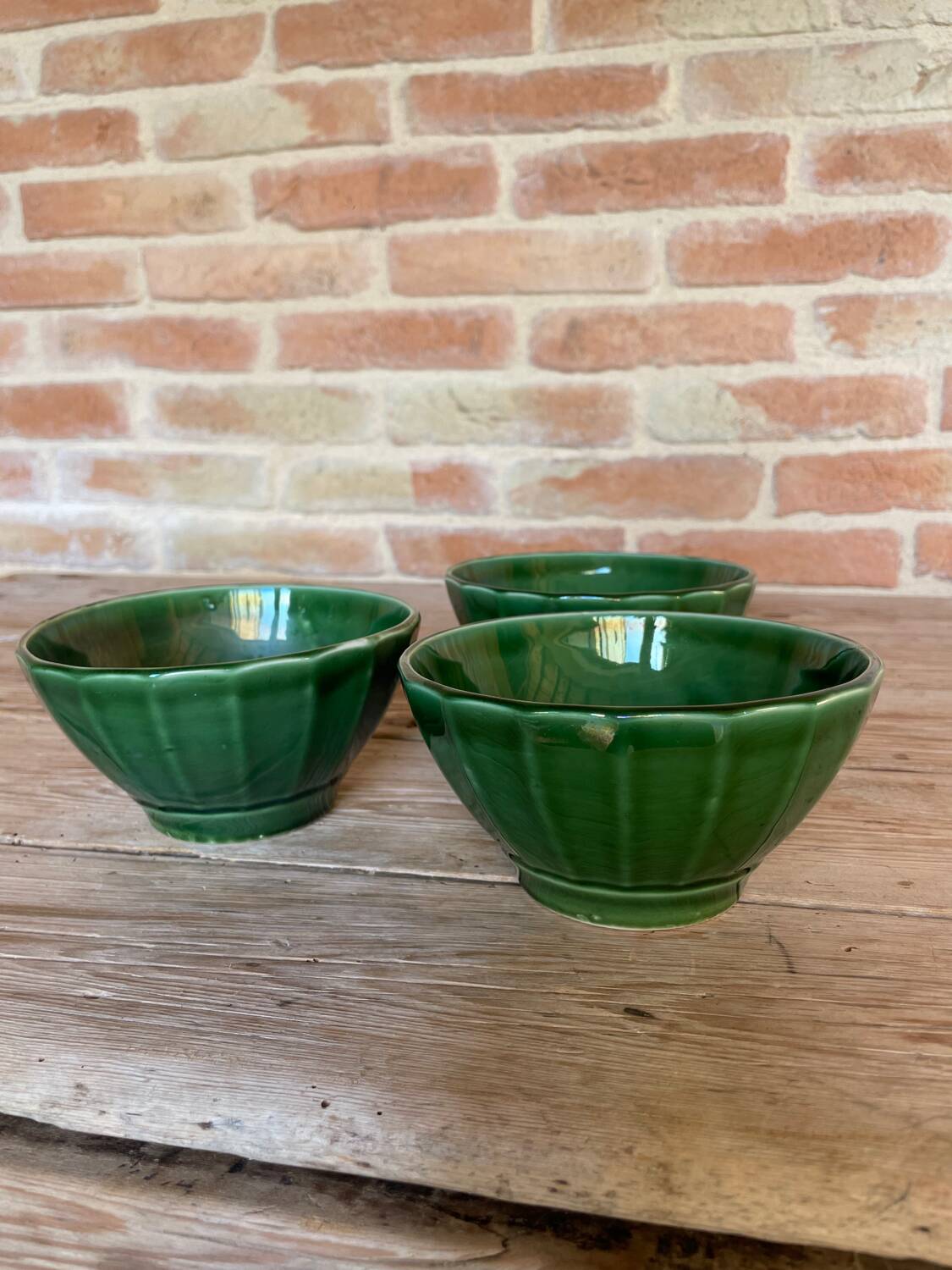 Set of 3 vintage Green Cross Oil bowls