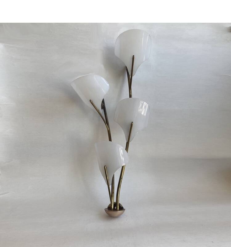 Vintage 1950s sculpture wall lamp