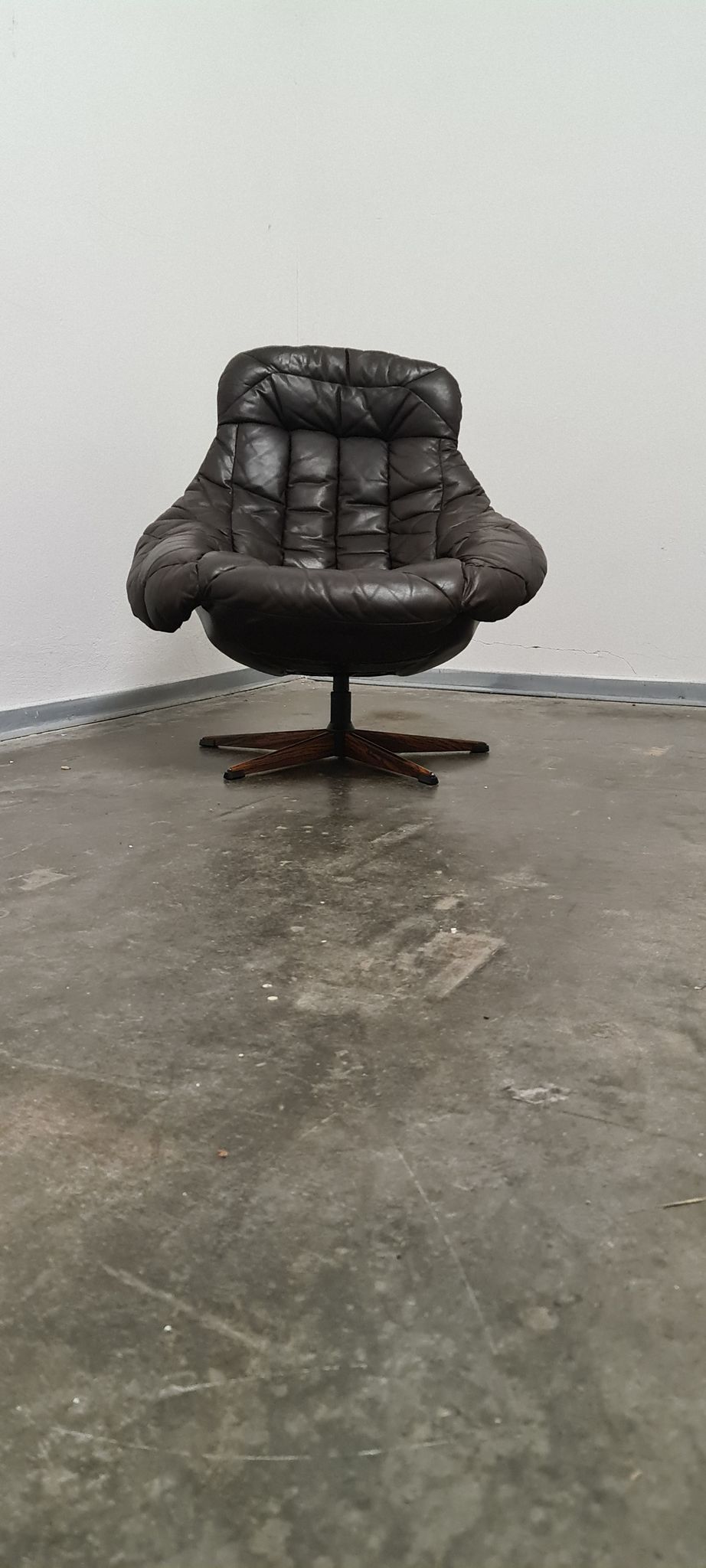 Vintage armchair in Danish design by Bramin