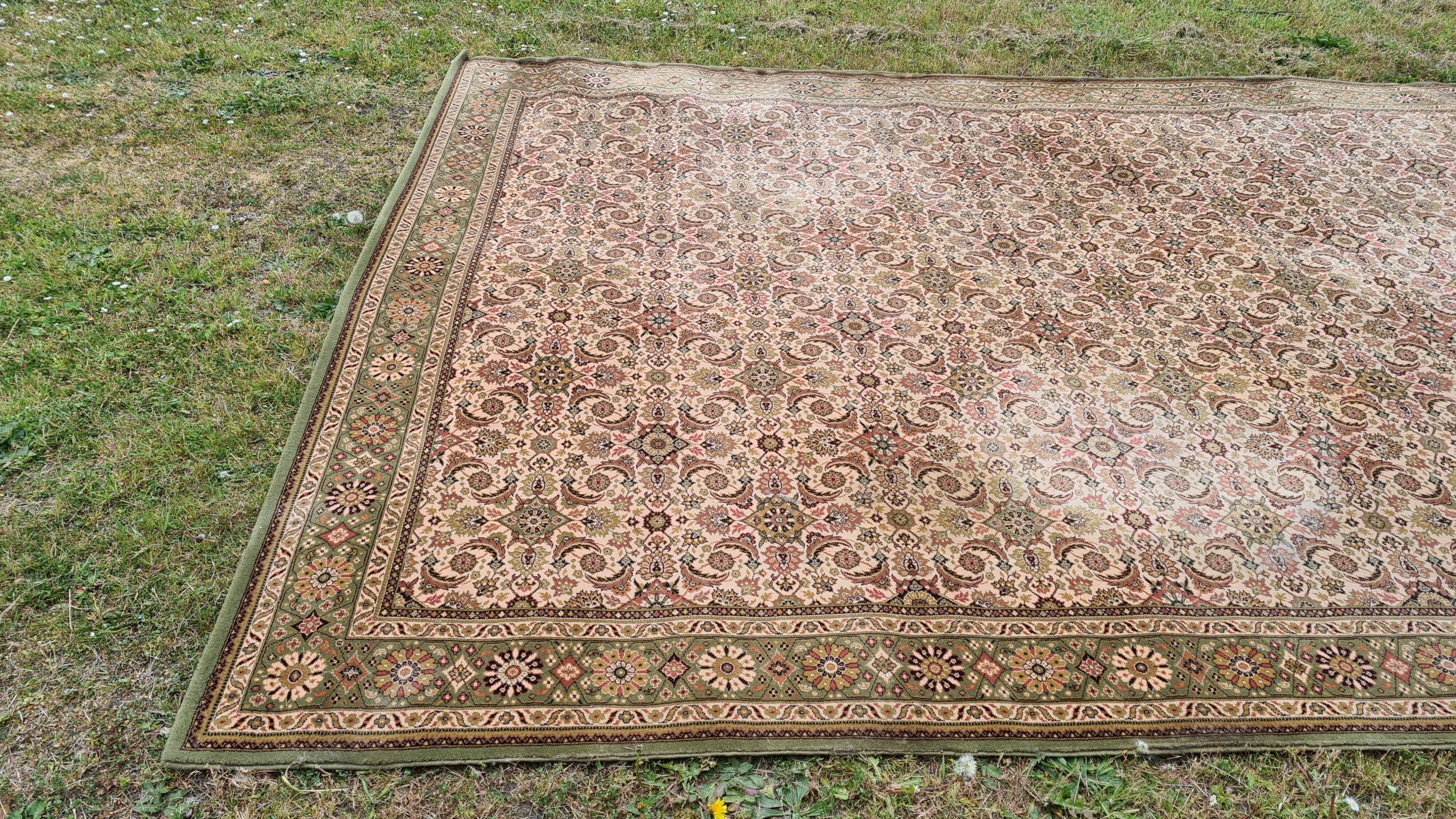 Large vintage carpet 70/80s 350x250cm