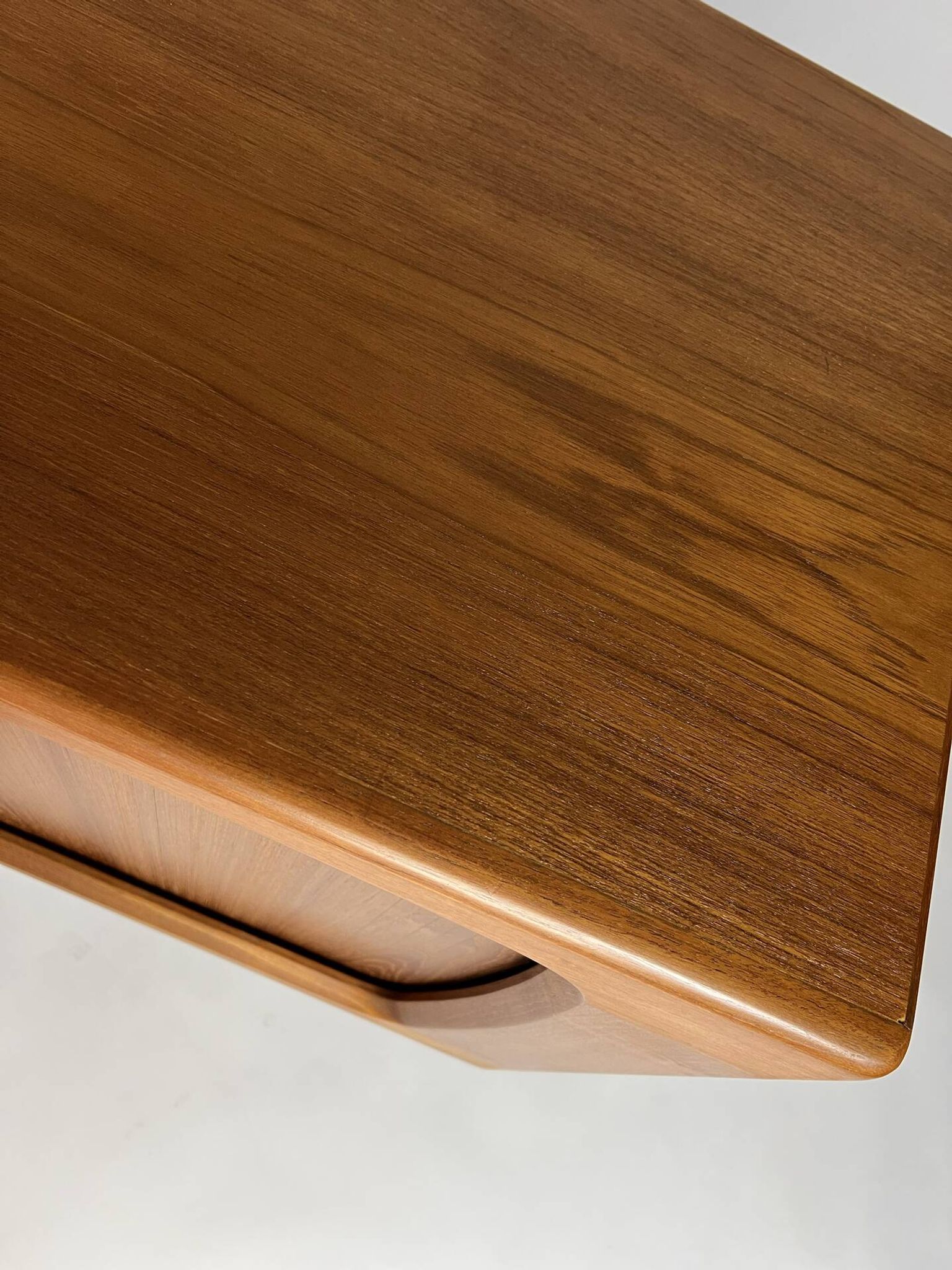 Enfilade en teck danois par Bernhard Pedersen & Søn design vintage des années 60