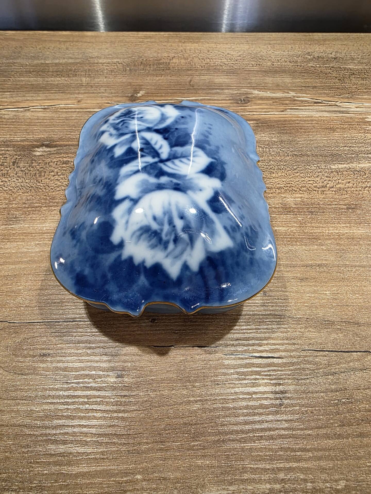 Jewellery box / Antique Limoges porcelain box "Pallas"