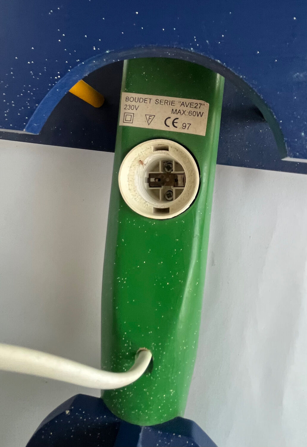 Children's room pendant light