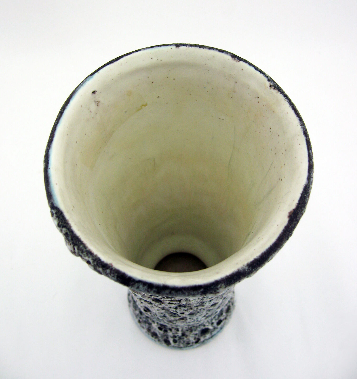 Matte ceramic vase - black and white Fat Lava décor - Annette Roux Vallauris - vintage 60s