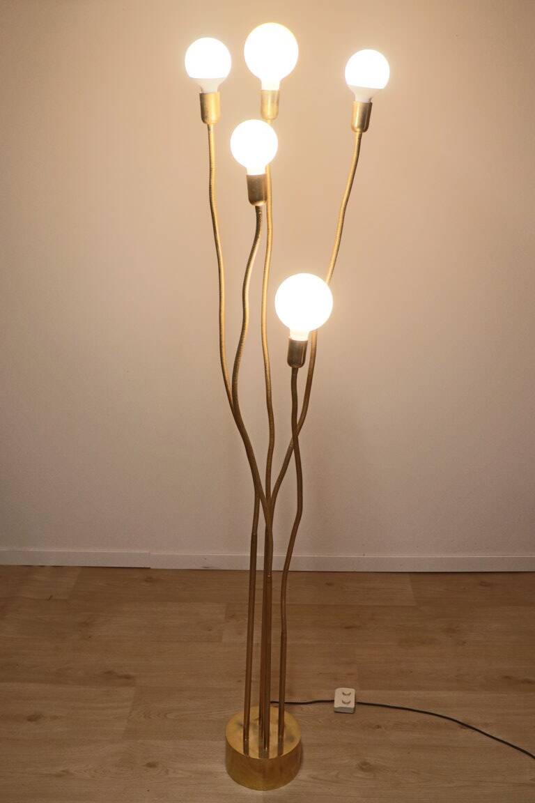Vintage model F415 floor lamp in gold metal, Saint Germain Lumière edition, 1970