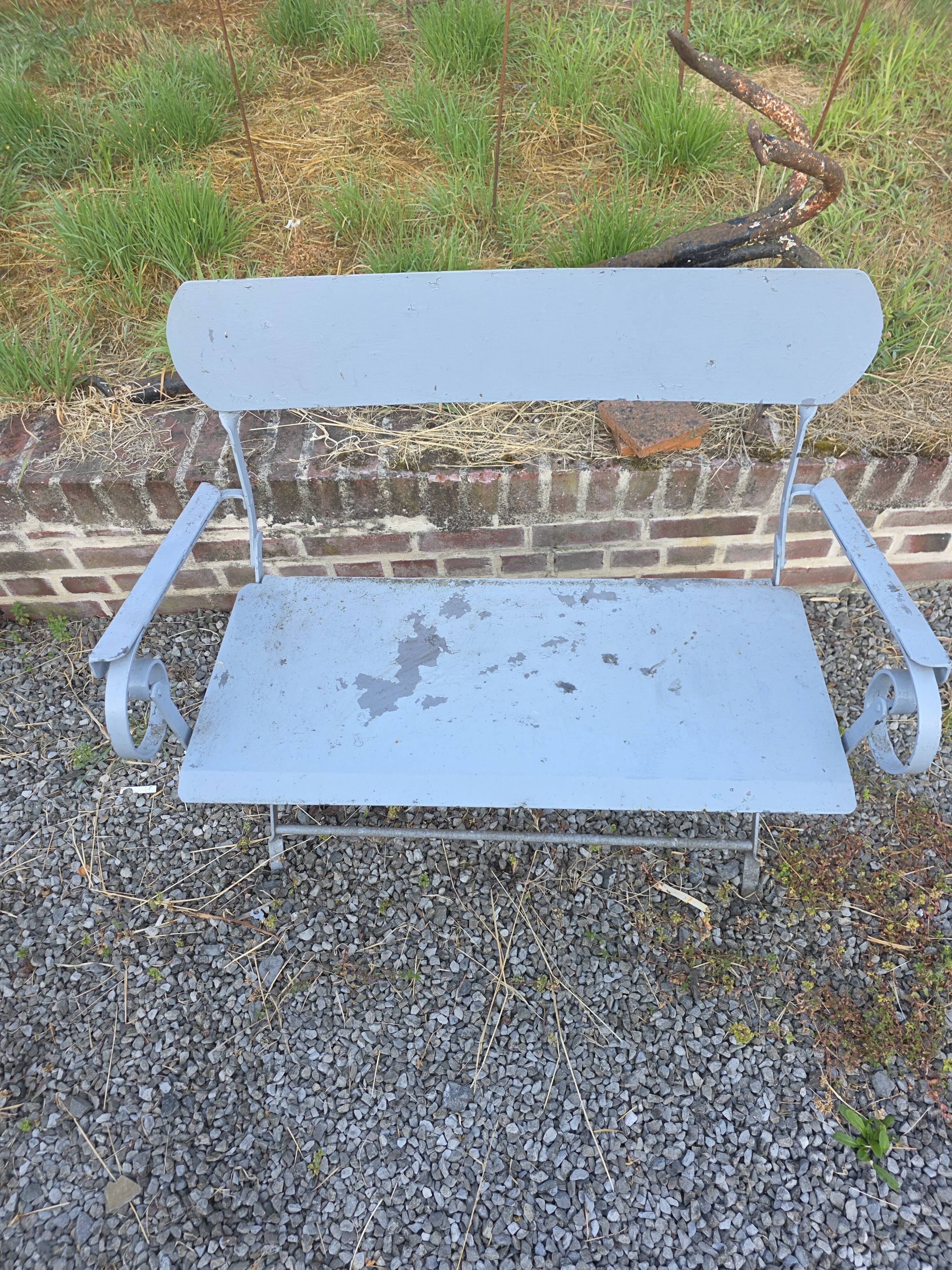 Banc de jardin ancien en fer forgé massif