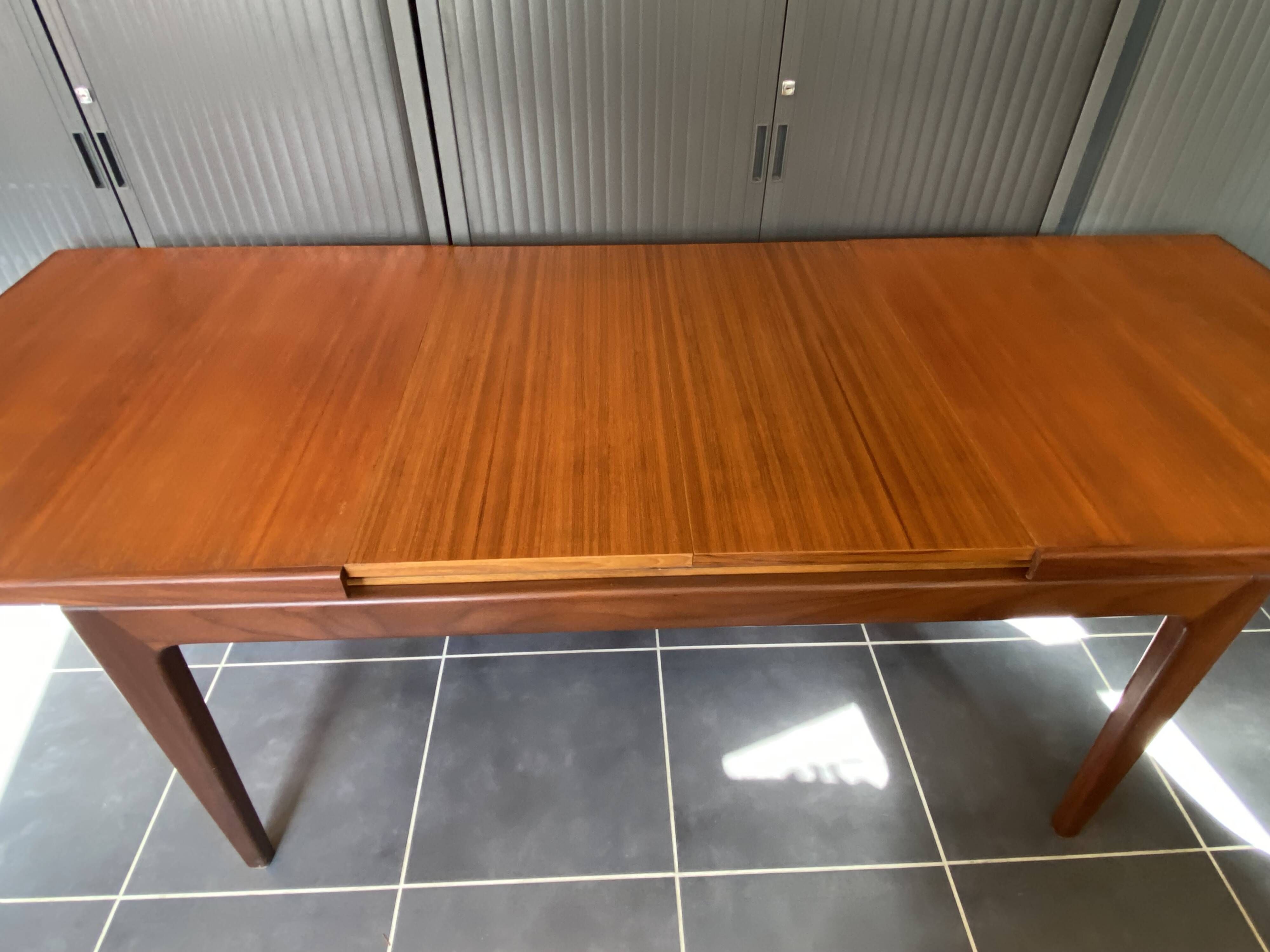 Table extensible scandinave en teck 150/225x86cm vintage an60