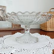 Glass fruit bowl on foot