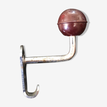Small patère with ball hook and chrome metal frame