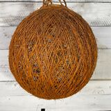 Vintage ball suspension