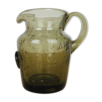 Pichet en verre bullé fumé vintage