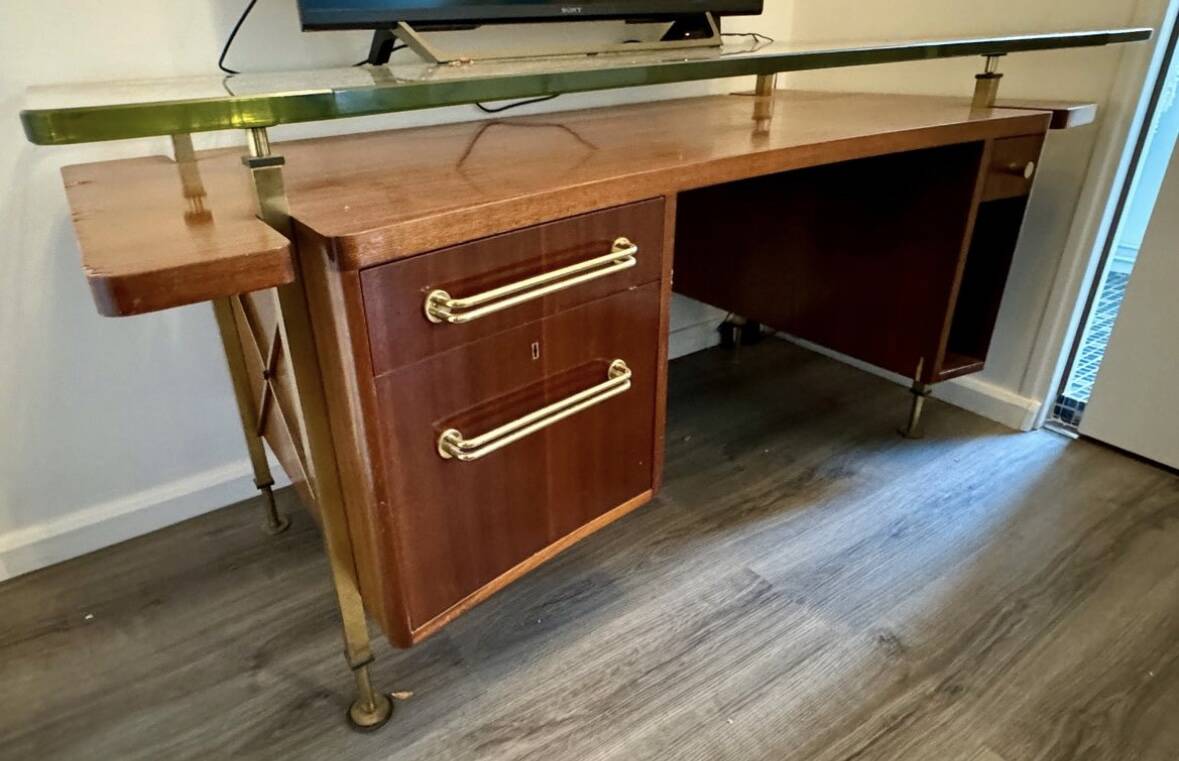 70s Office